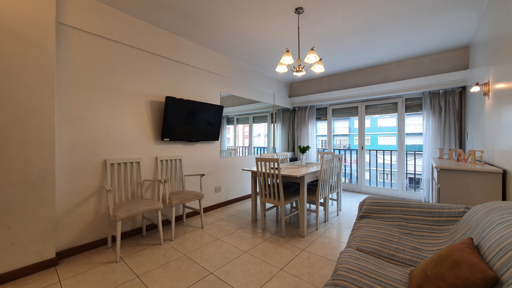 VENDO DEPARTAMENTO 3 AMBIENTES CON DEP. PLAZA COLON