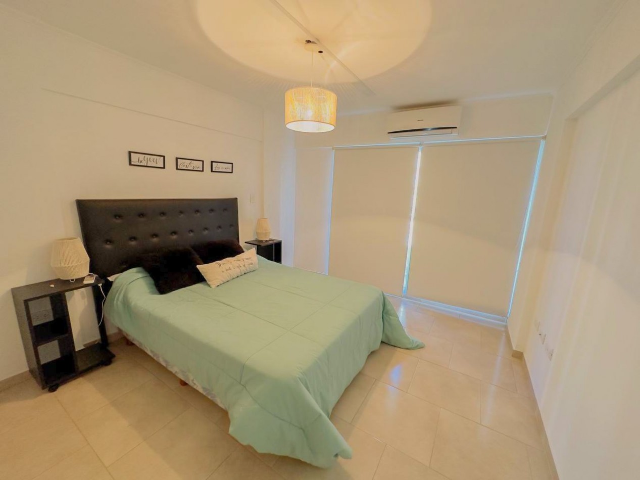 VENDO DEPARTAMENTO CON ESPACIO DE COCHERA EN LA PERLA