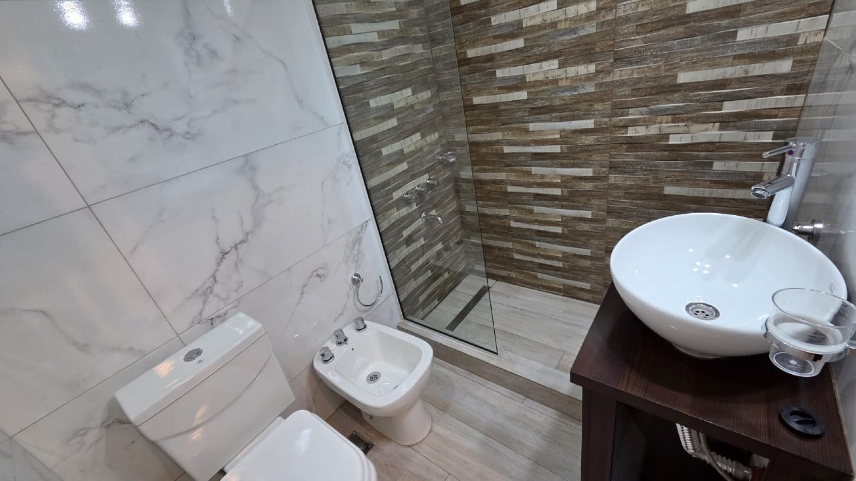 VENDO DEPARTAMENTO 2 AMBIENTES