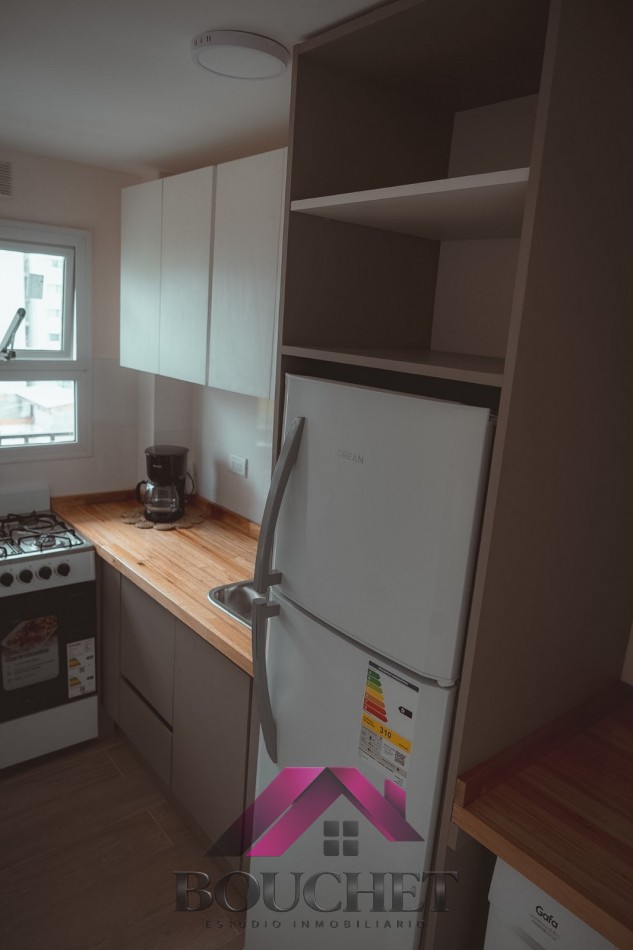 DEPARTAMENTO MONOAMBIENTE RECICLADO CON BALCON SALIENTE | ZONA ALDREY