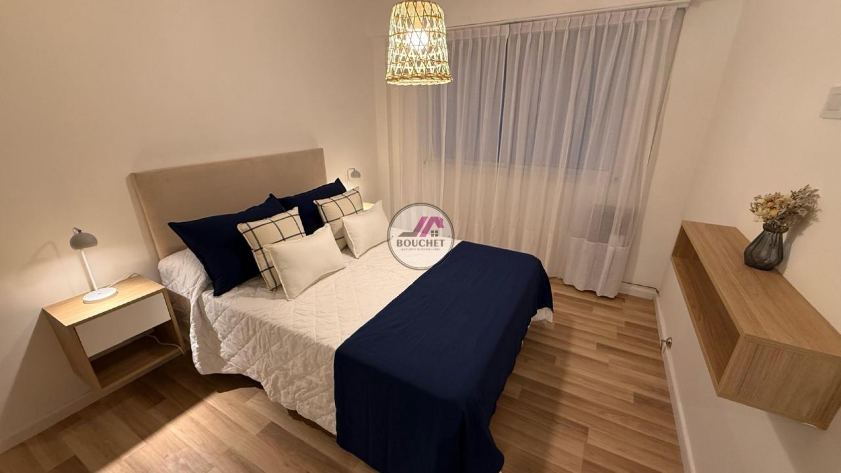VENDO DEPARTAMENTO 2 AMBIENTES CON BALCON SALIENTE 