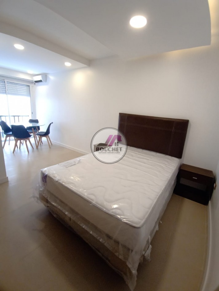 DEPARTAMENTO 1 AMBIENTE RECICLADO CON BALCON EN VENTA | PLAZA COLON