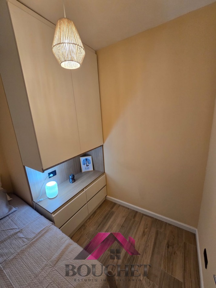 DEPARTAMENTO 3 AMBIENTES RECICLADO EN VENTA | CENTRO