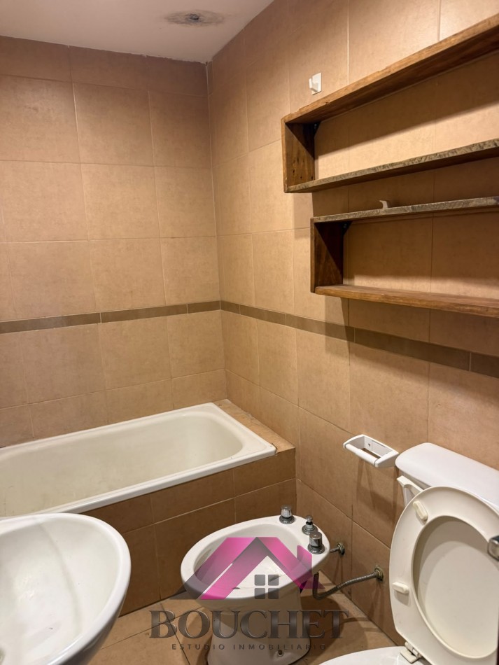 DEPARTAMENTO MONOAMBIENTE A LA CALLE EN VENTA | PLAZA COLON