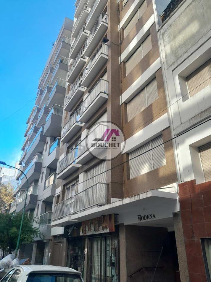 VENDO DEPARTAMENTO 3 AMBIENTES PLAZA MITRE CON COCHERA