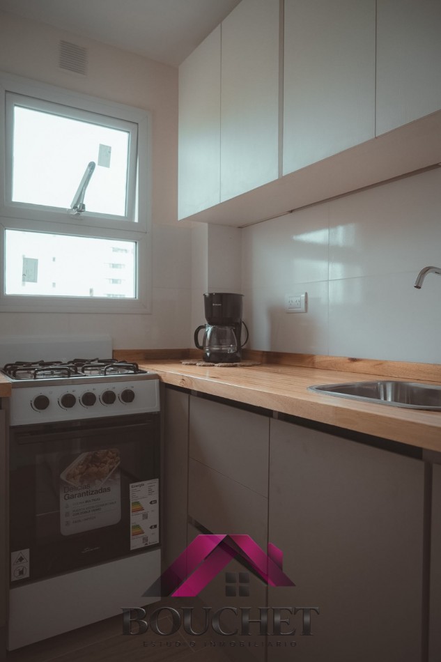 DEPARTAMENTO MONOAMBIENTE RECICLADO CON BALCON SALIENTE | ZONA ALDREY