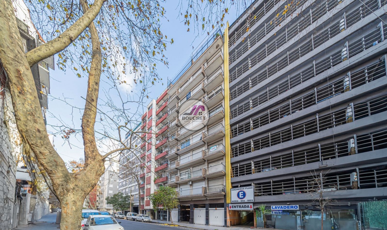 DEPARTAMENTO 2 AMBIENTES CON DEPENDENCIA Y COCHERA EN VENTA | PLAZA COLON