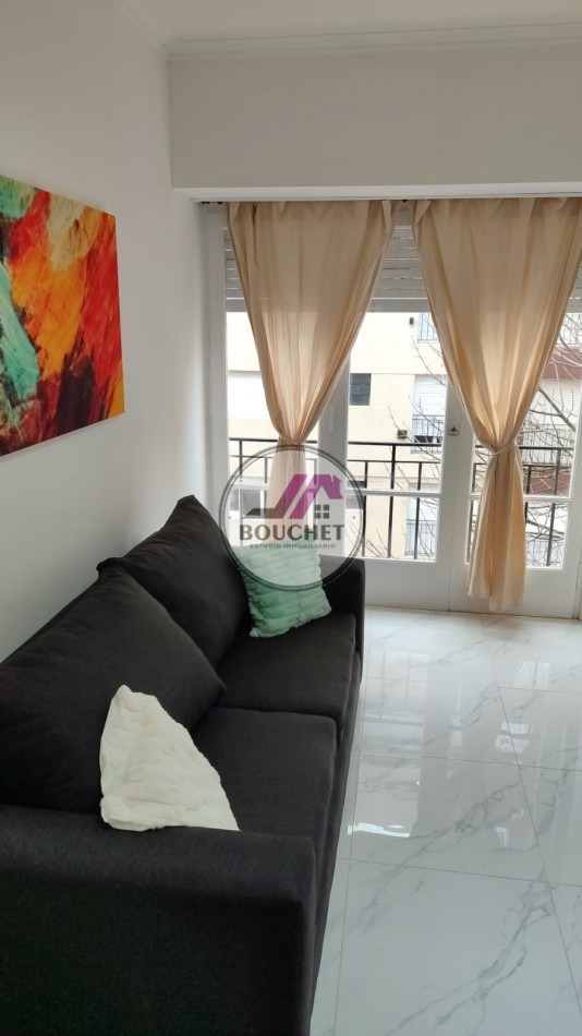 DEPARTAMENTO 2 AMBIENTES A LA CALLE EN VENTA | CENTRO