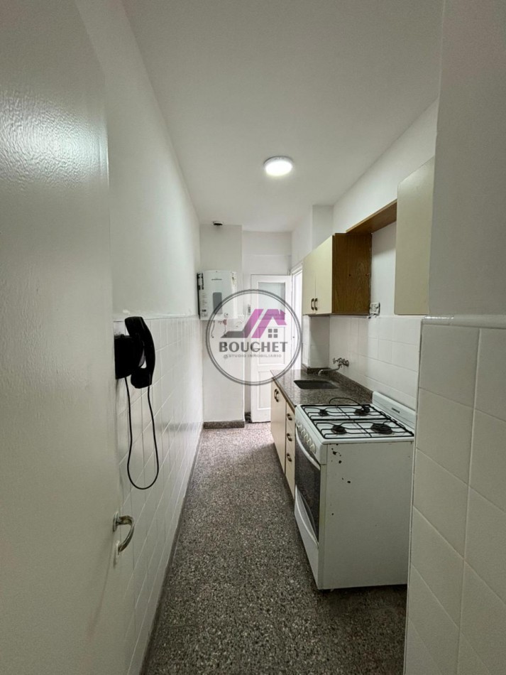 DEPARTAMENTO 2 AMBIENTE CON DEPENDENCIA Y PATIO EN VENTA | ZONA ALDREY