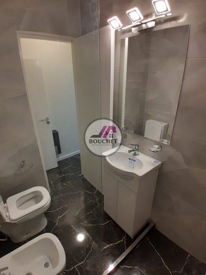 VENDO DEPARTAMENTO 2 AMBIENTES EXTERNO CON BALCON