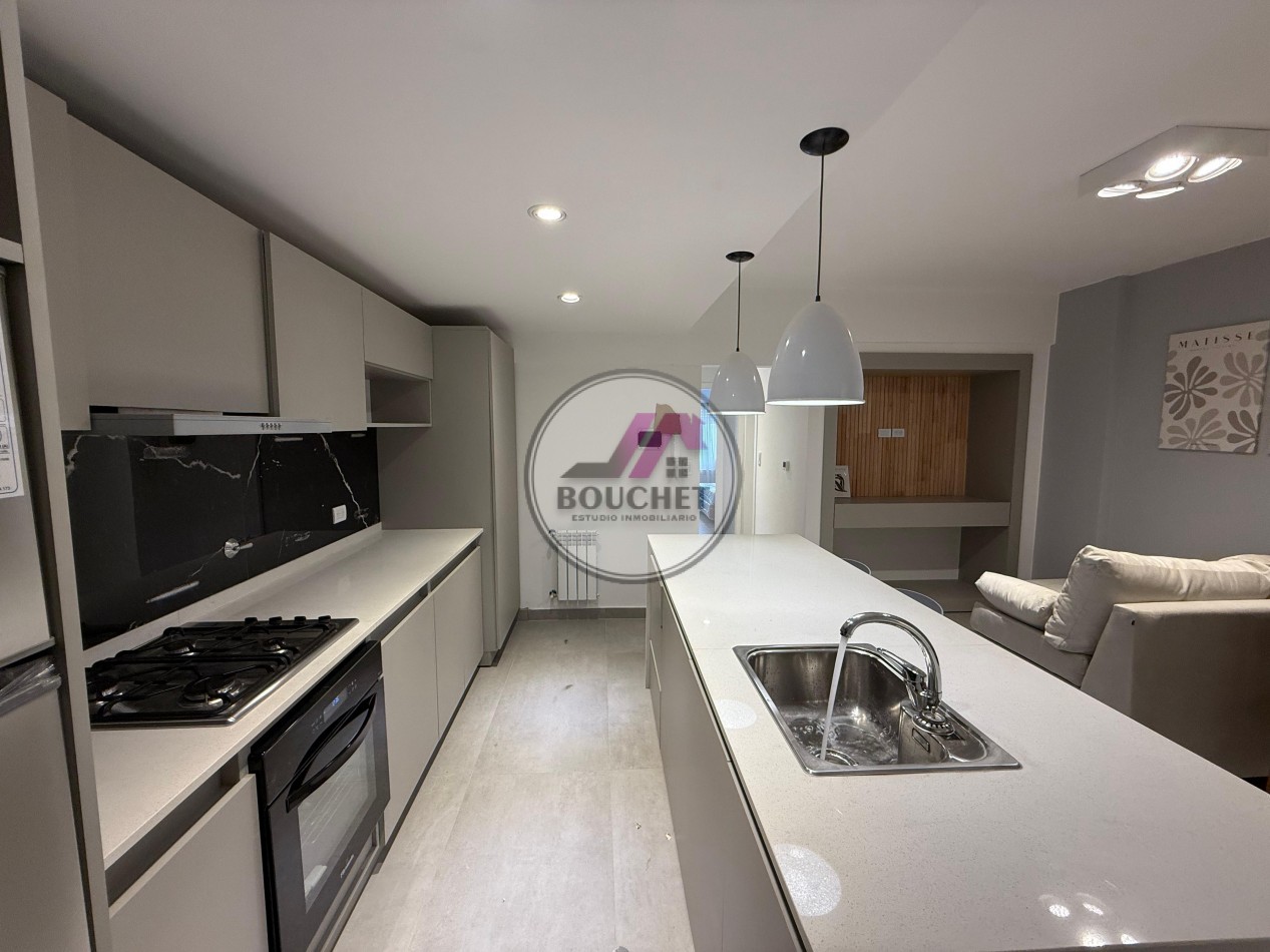 DEPARTAMENTO 3 AMBIENTES RECICLADO INVERTIDO CON BALCON EN VENTA | PLAZA COLON