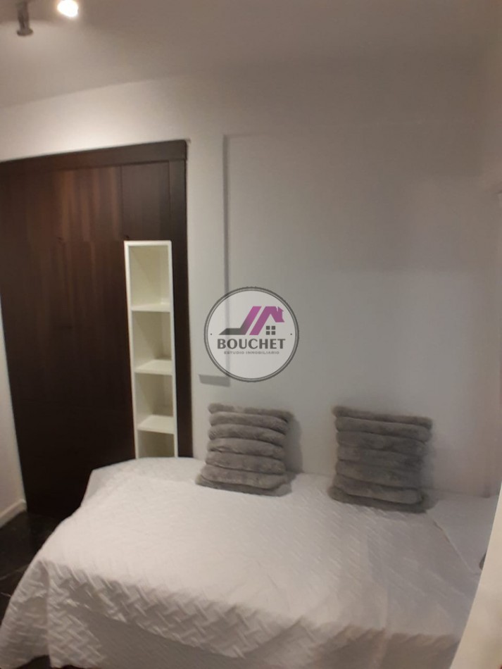 DEPARTAMENTO 2 AMBIENTES CON DEPENDENCIA Y COCHERA EN VENTA | CENTRO