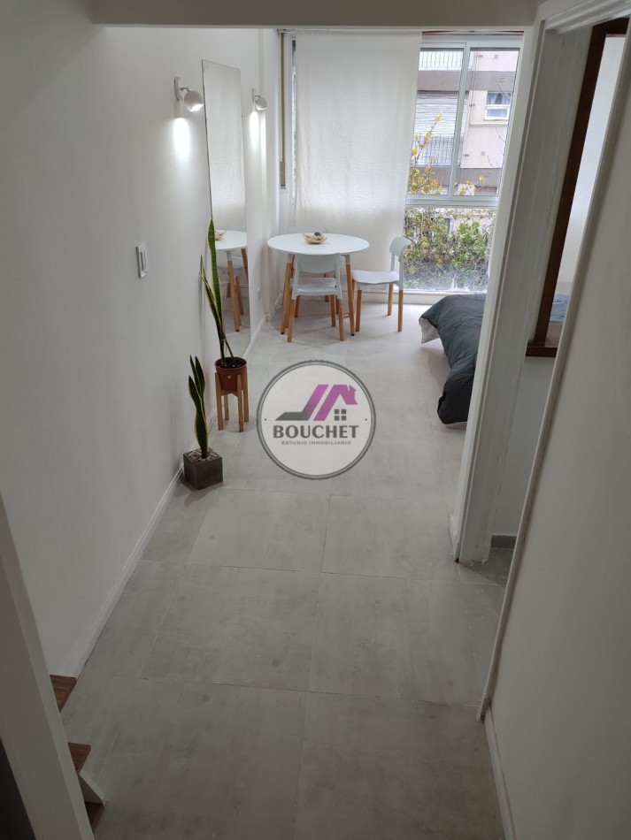 DEPARTAMENTO 1 AMBIENTE A LA CALLE EN VENTA | ZONA CENTRO