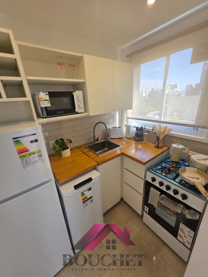 DEPARTAMENTO MONOAMBIENTE CON BALCON | PLAZA COLON 