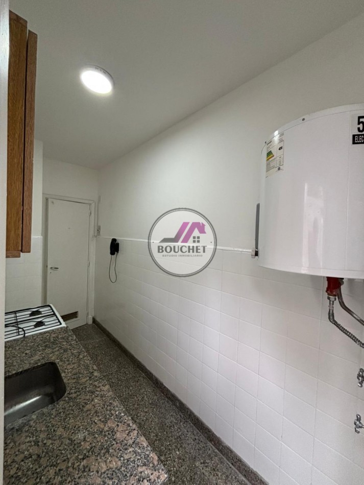 DEPARTAMENTO 2 AMBIENTE CON DEPENDENCIA Y PATIO EN VENTA | ZONA ALDREY