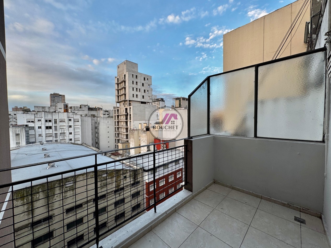 VENDO DEPARTAMENTO 2 AMBIENTES CON BALCON TERRAZA