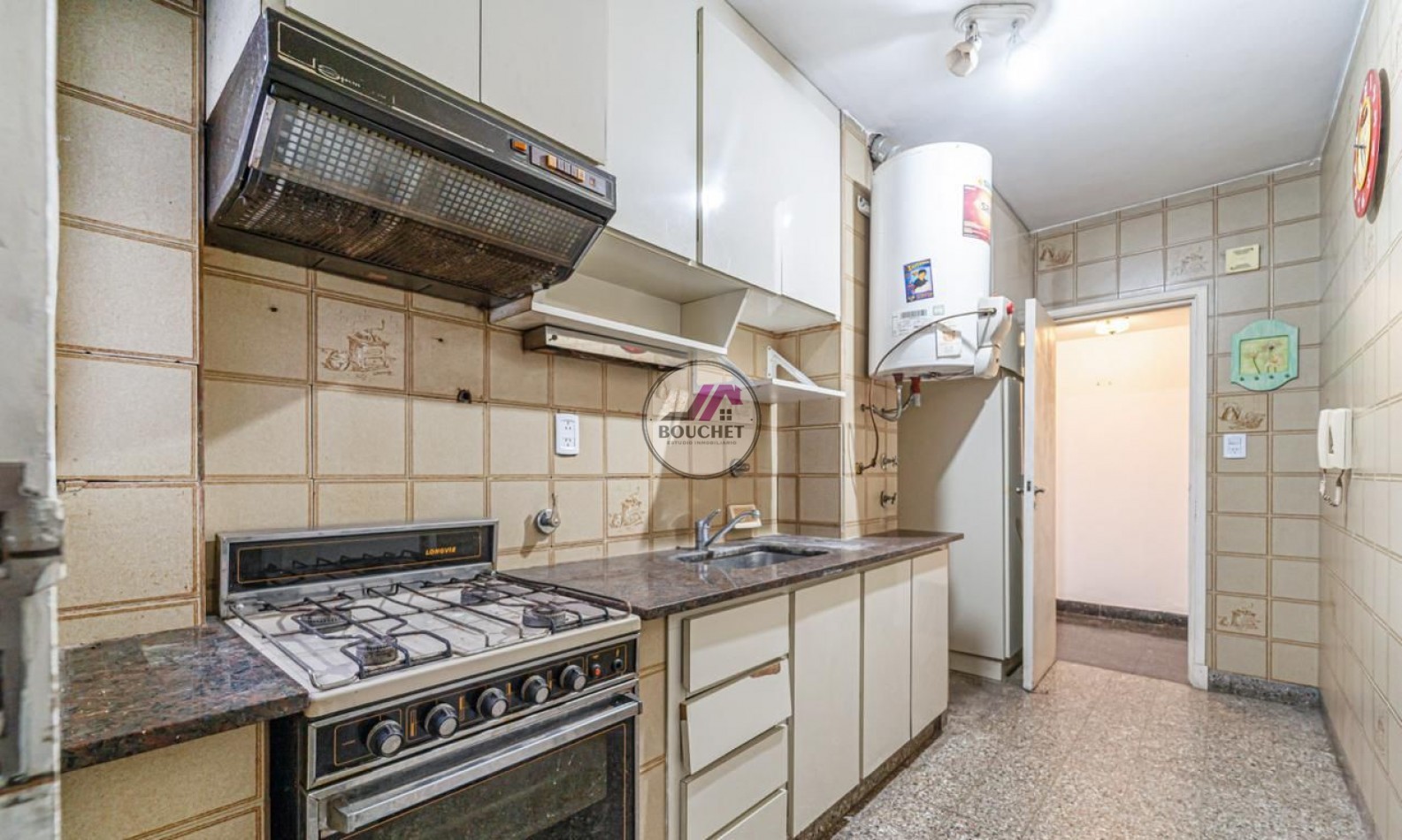 DEPARTAMENTO 2 AMBIENTES CON DEPENDENCIA Y COCHERA EN VENTA | PLAZA COLON