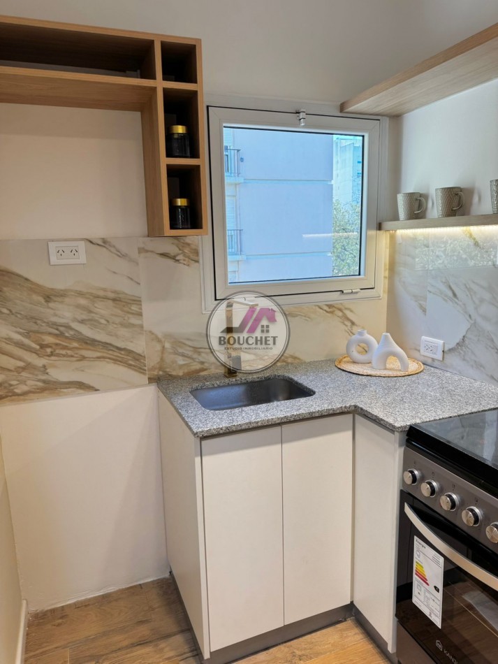 DEPARTAMENTO MONOAMBIENTE RECICLADO A LA CALLE EN VENTA | PLAZA COLON