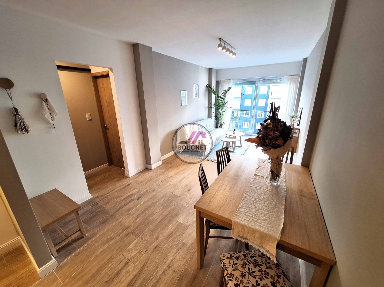 VENDO DEPARTAMENTO 3 AMBIENTES CON DEPENDENCIA