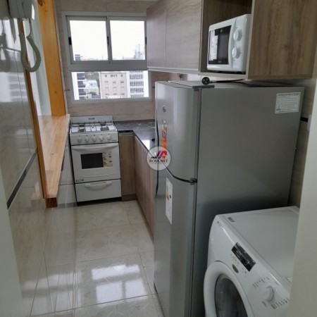 VENDO DEPARTAMENTO 1 AMBIENTE CON BALCON