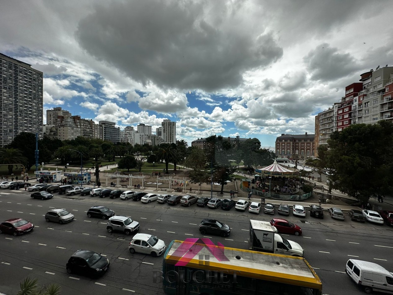 OPORTUNIDAD 2 AMBIENTES CON BALCON FRENTE A PLAZA COLON