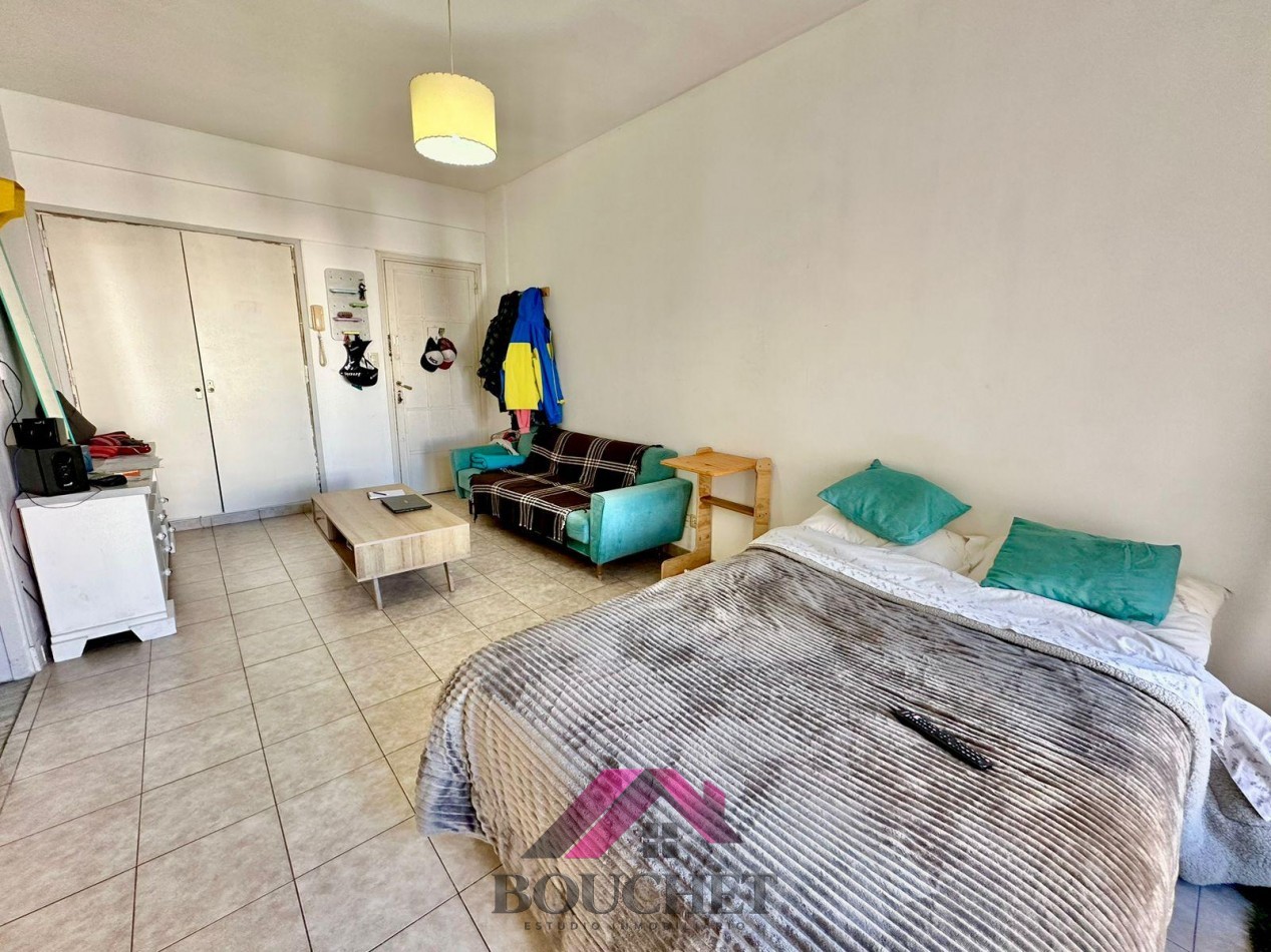 VENDO DEPARTAMENTO MONOAMBIENTE ORIGINAL CENTRO