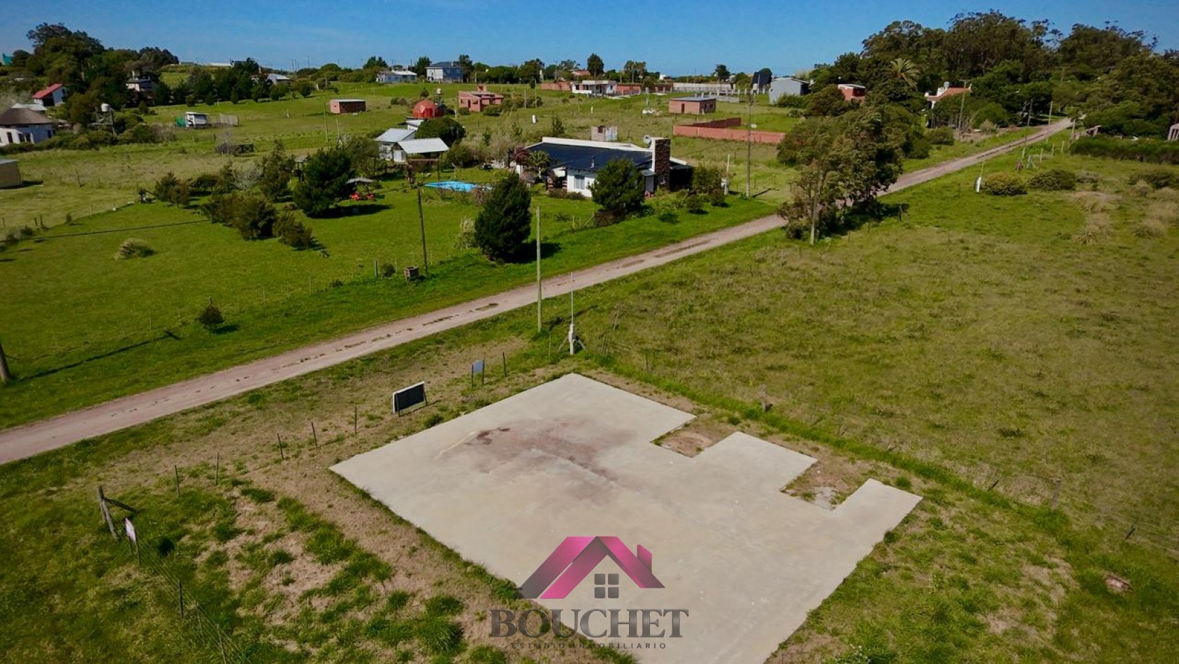 LOTE CON MEJORAS Y SERVICIOS EN VENTA | SAN EDUARDO DEL MAR