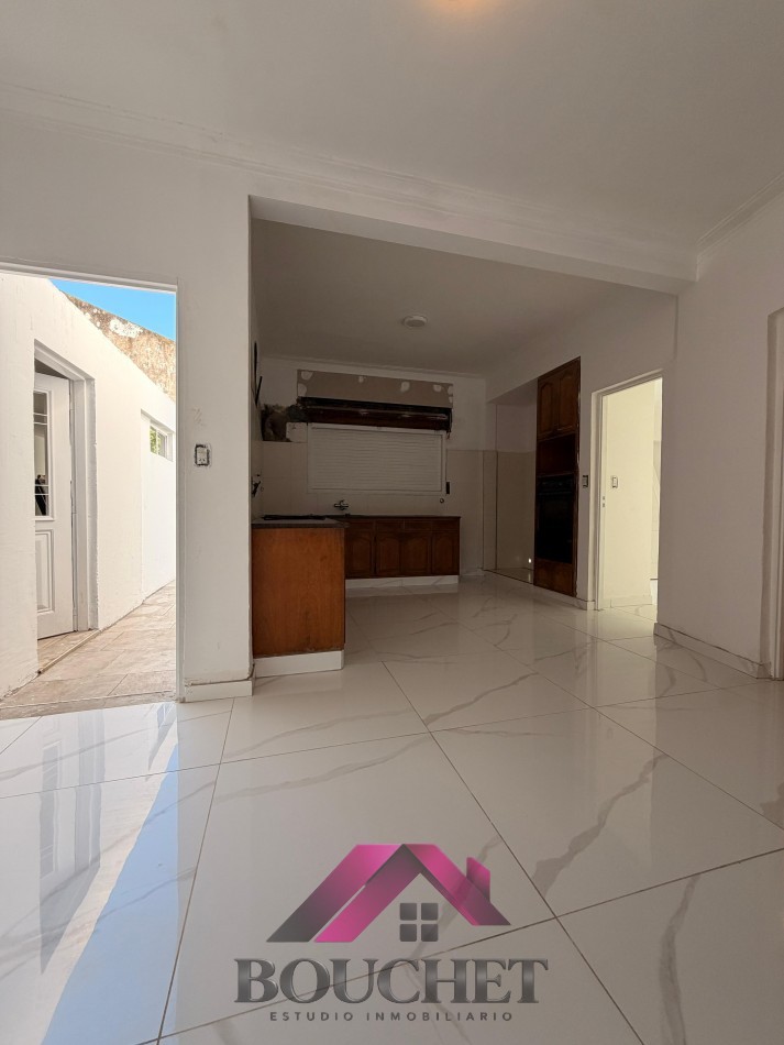 CHALET 4 AMBIENTES LOTE PROPIO EN VENTA | VILLA LOURDES