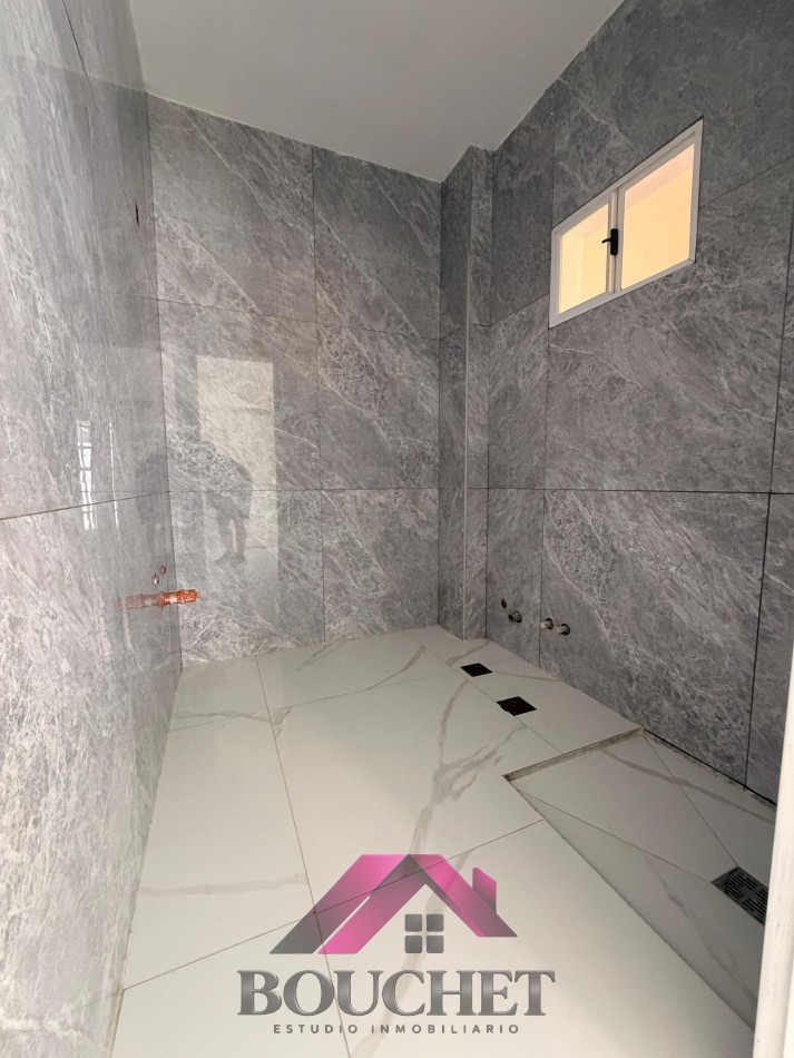 CHALET 4 AMBIENTES LOTE PROPIO EN VENTA | VILLA LOURDES