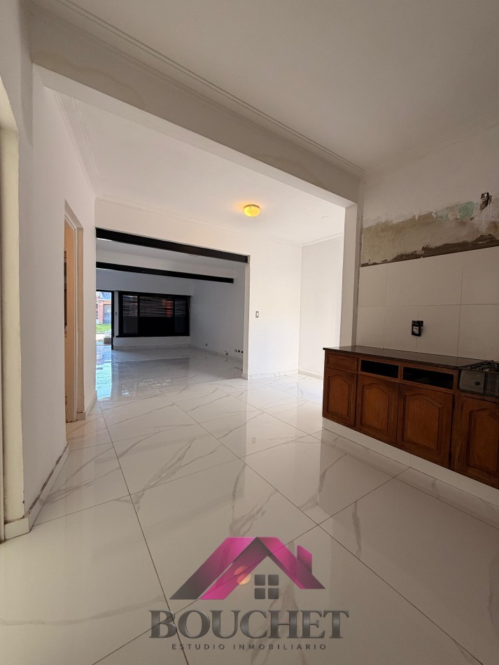 CHALET 4 AMBIENTES LOTE PROPIO EN VENTA | VILLA LOURDES