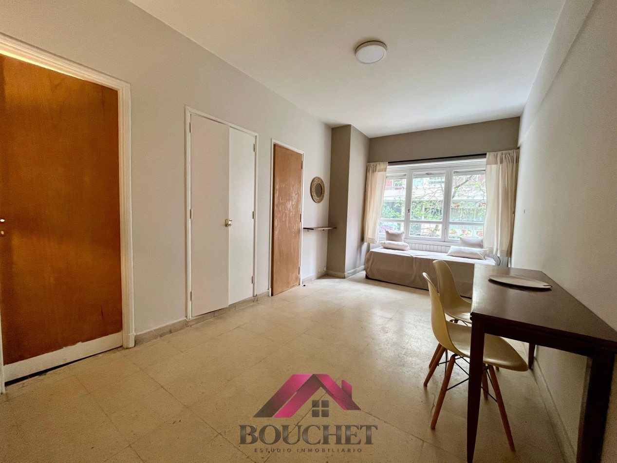 DEPARTAMENTO MONOAMBIENTE A LA CALLE EN VENTA | PLAZA COLON