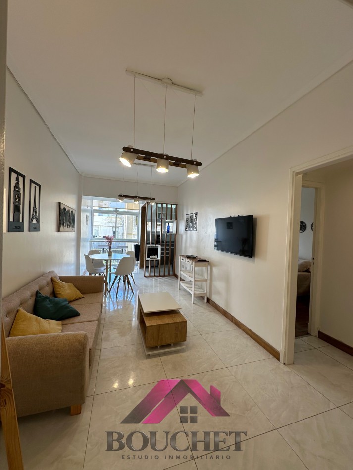DEPARTAMENTO 2 AMBIENTES A LA CALLE EN VENTA | CENTRO