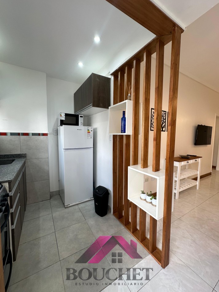 DEPARTAMENTO 2 AMBIENTES A LA CALLE EN VENTA | CENTRO