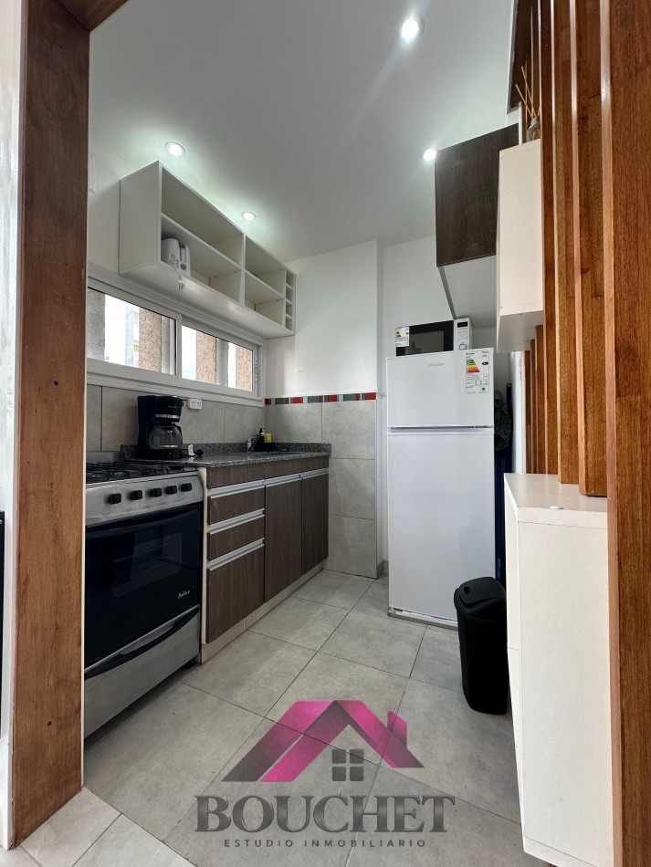 DEPARTAMENTO 2 AMBIENTES A LA CALLE EN VENTA | CENTRO