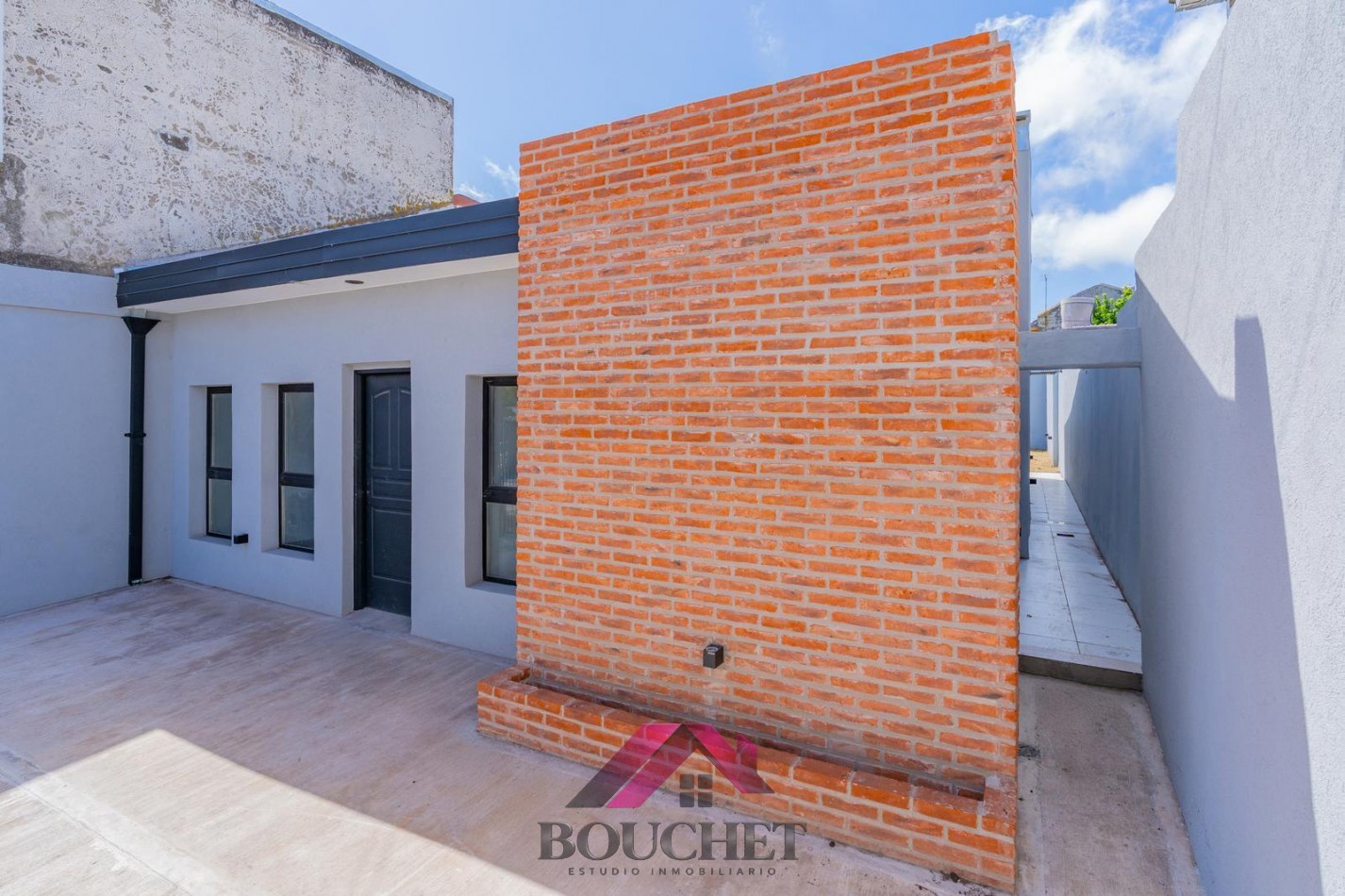 CASA 3 AMBIENTES CON PARQUE A ESTRENAR EN VENTA | SAN JOSE