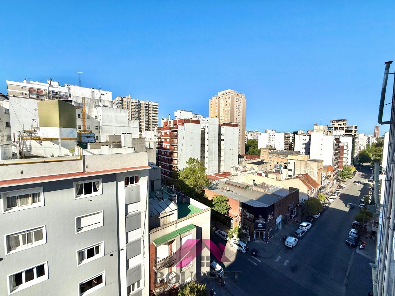 DEPARTAMENTO 2 AMBIENTES A LA CALLE EN VENTA | PLAZA COLON