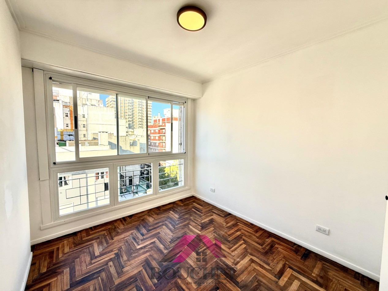 DEPARTAMENTO 2 AMBIENTES A LA CALLE EN VENTA | PLAZA COLON