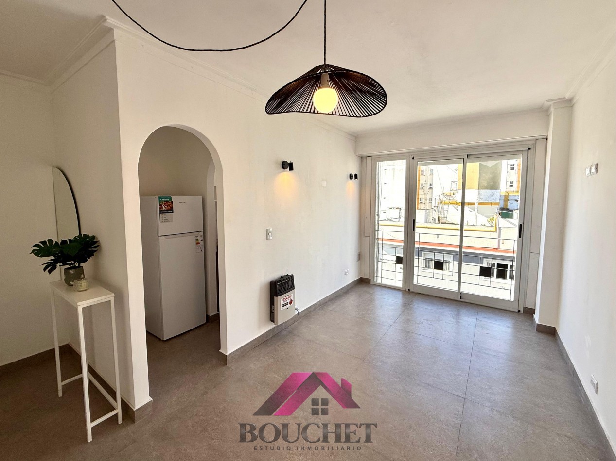 DEPARTAMENTO 2 AMBIENTES A LA CALLE EN VENTA | PLAZA COLON