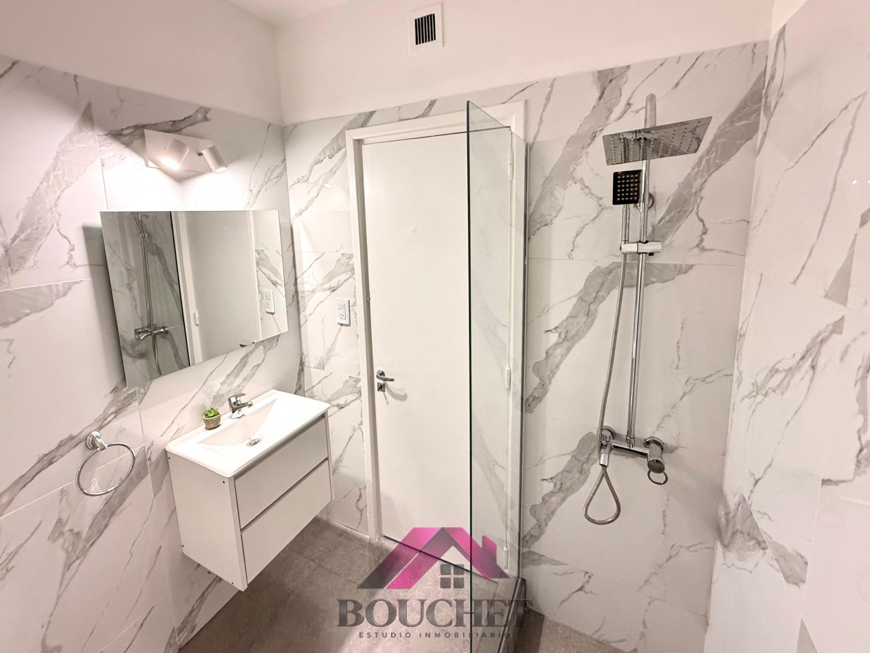 DEPARTAMENTO 2 AMBIENTES A LA CALLE EN VENTA | PLAZA COLON