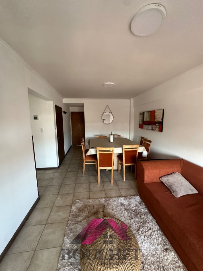 DEPARTAMENTO 2 AMBIENTES A LA CALLE CON BALCON EN VENTA | PARQUE LURO