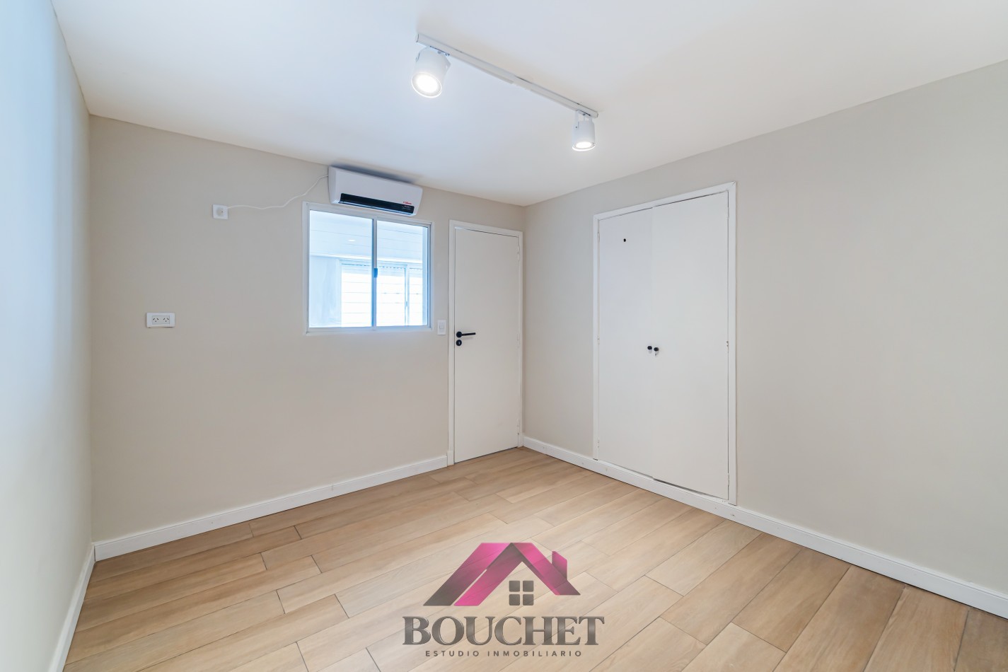 DEPARTAMENTO 3 AMBIENTES CON PATIO EN VENTA | PRIMERA JUNTA