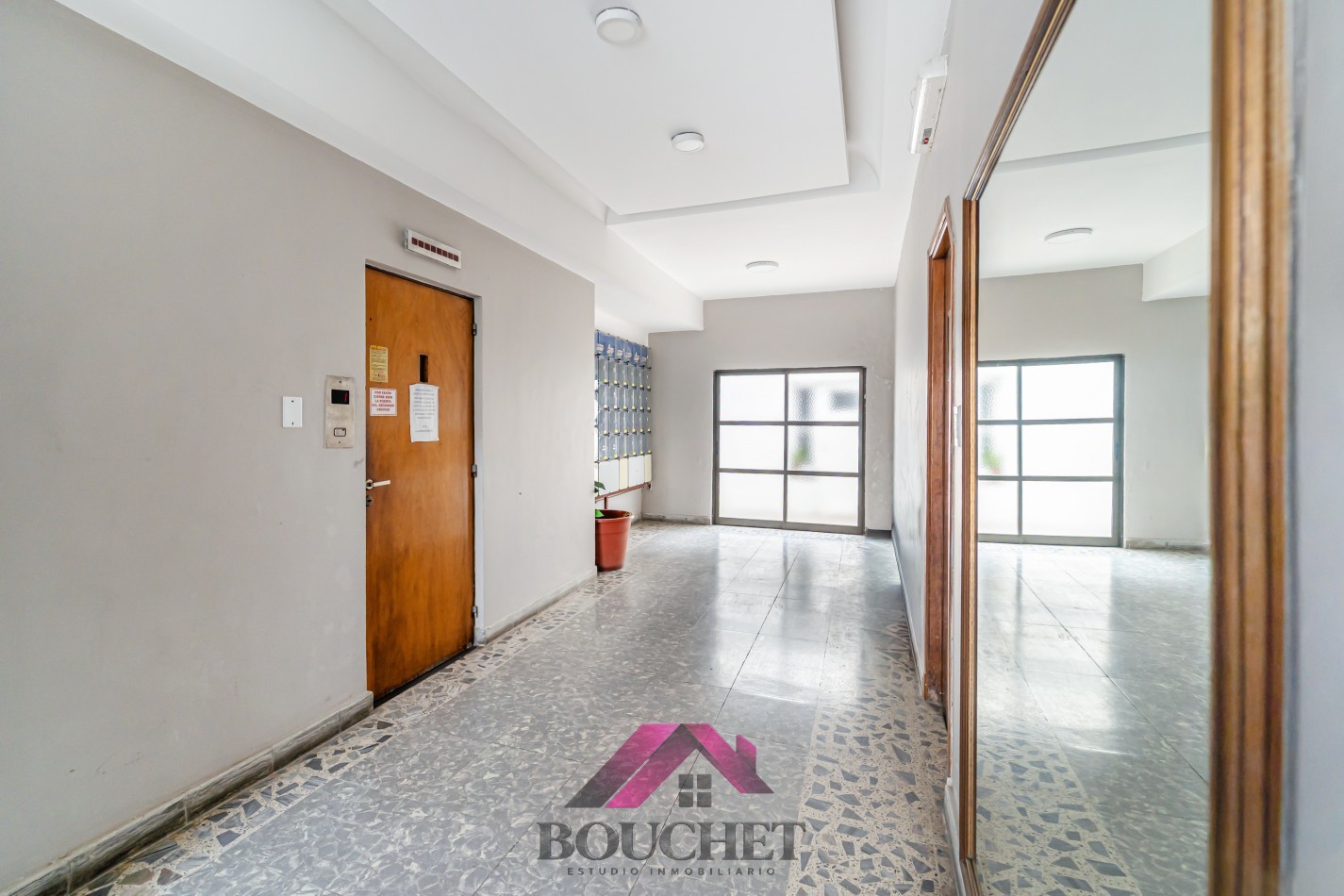 DEPARTAMENTO 3 AMBIENTES CON PATIO EN VENTA | PRIMERA JUNTA