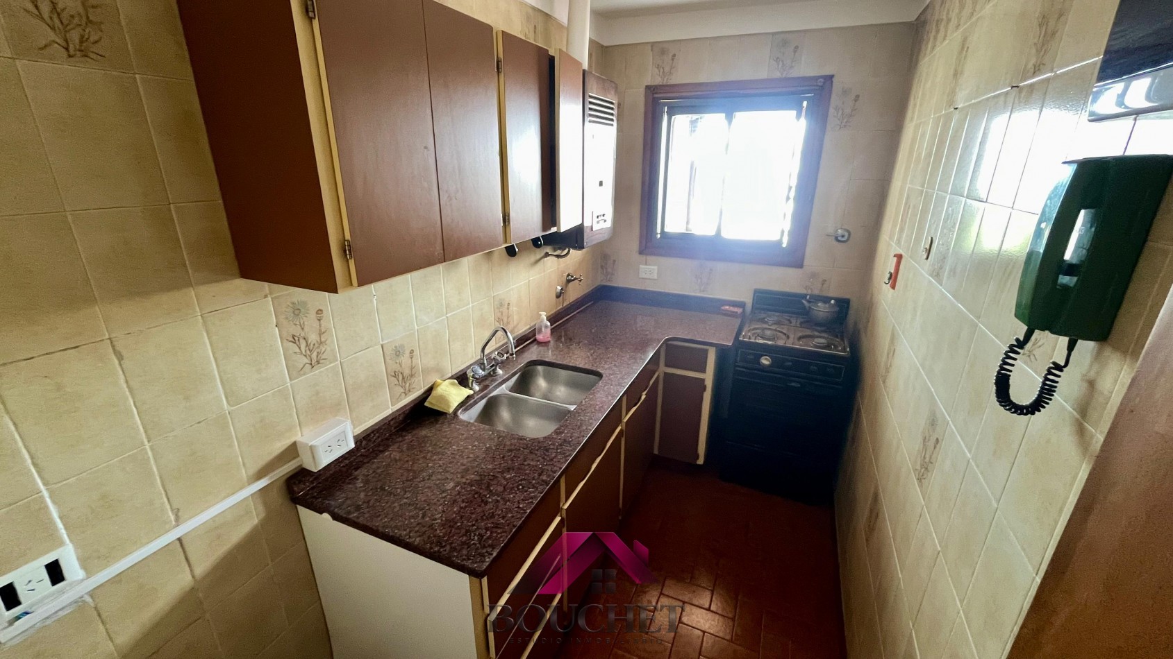 DEPARTAMENTO MONOAMBIENTE AMOBLADO EN ALQUILER | LA PERLA