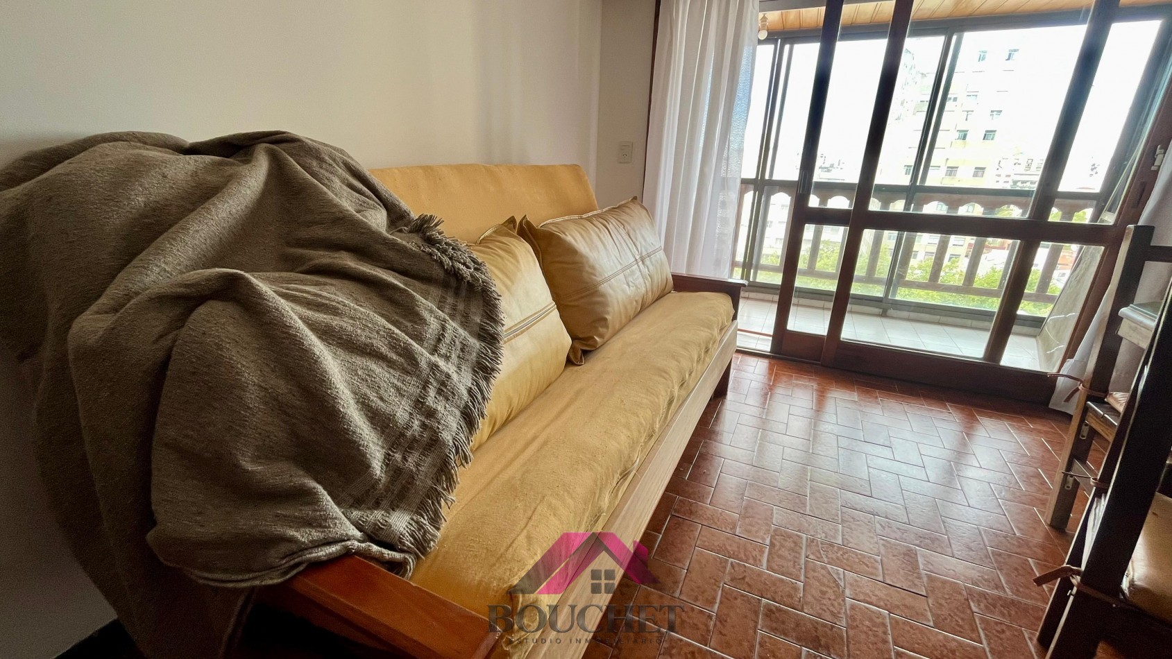 DEPARTAMENTO MONOAMBIENTE AMOBLADO EN ALQUILER | LA PERLA