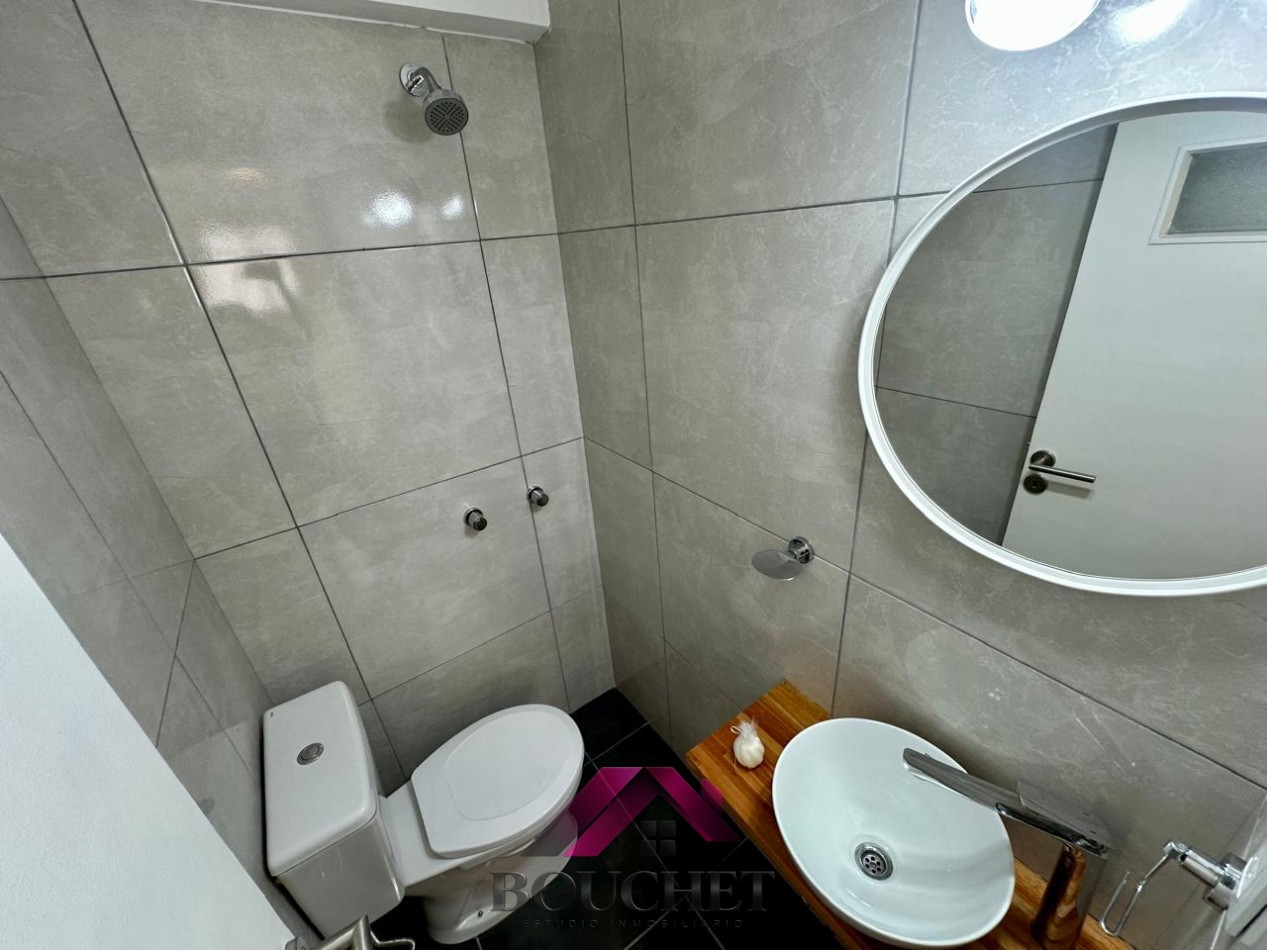 DEPARTAMENTO 2 AMBIENTES CON DEPENDENCIA EN VENTA | PLAZA COLON