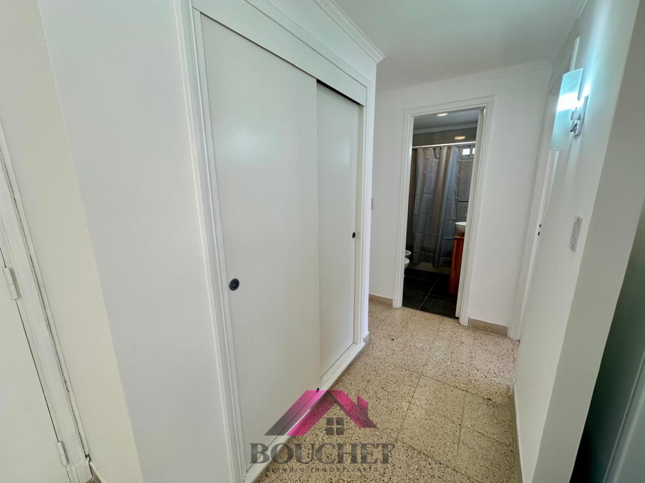DEPARTAMENTO 2 AMBIENTES CON DEPENDENCIA EN VENTA | PLAZA COLON
