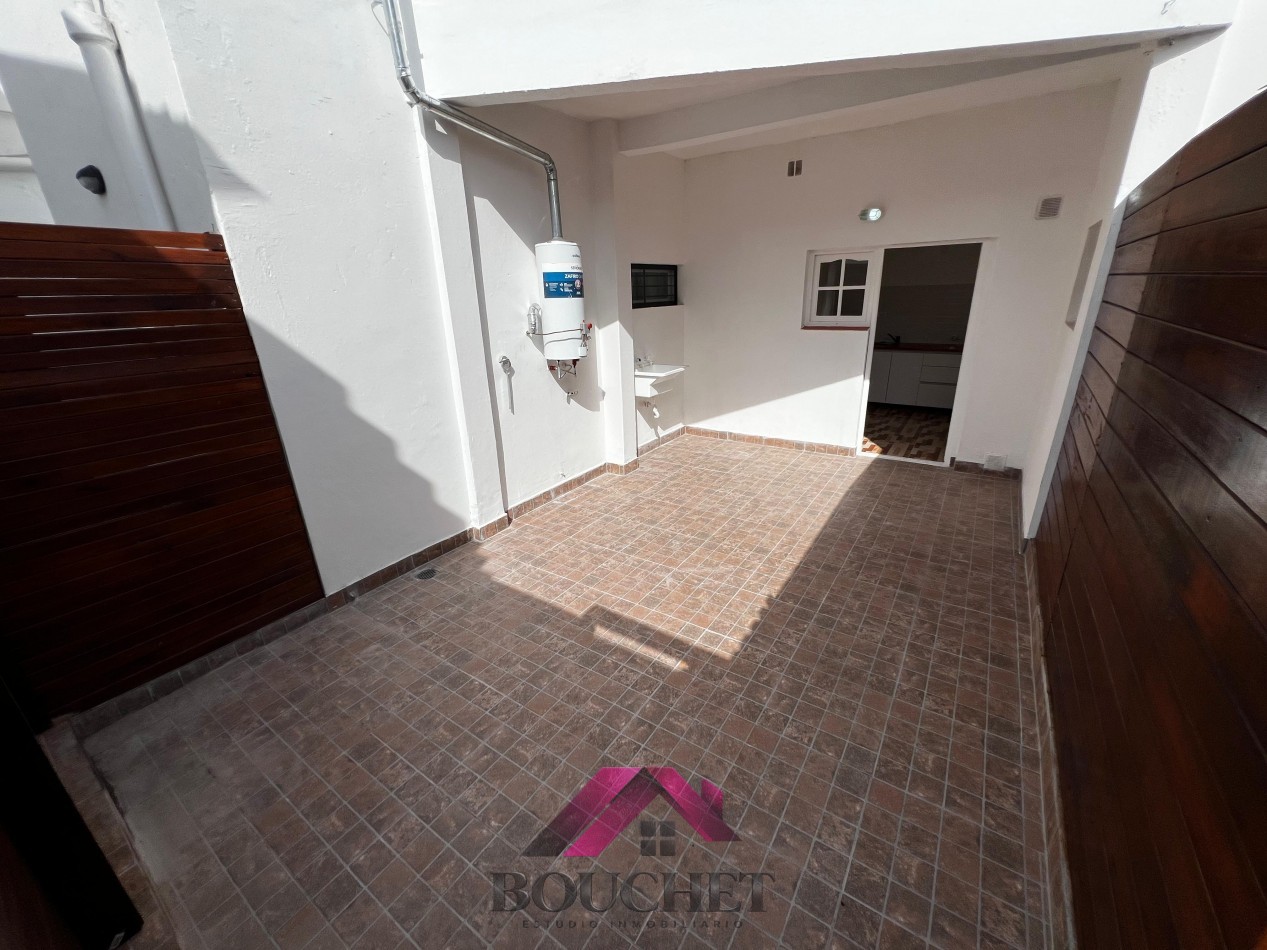 PH 1 AMBIENTE CON PATIO EN VENTA | VILLA LOURDES