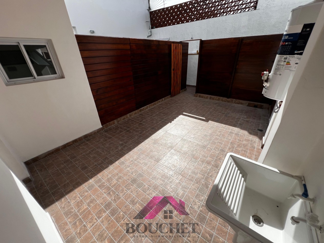 PH 1 AMBIENTE CON PATIO EN VENTA | VILLA LOURDES
