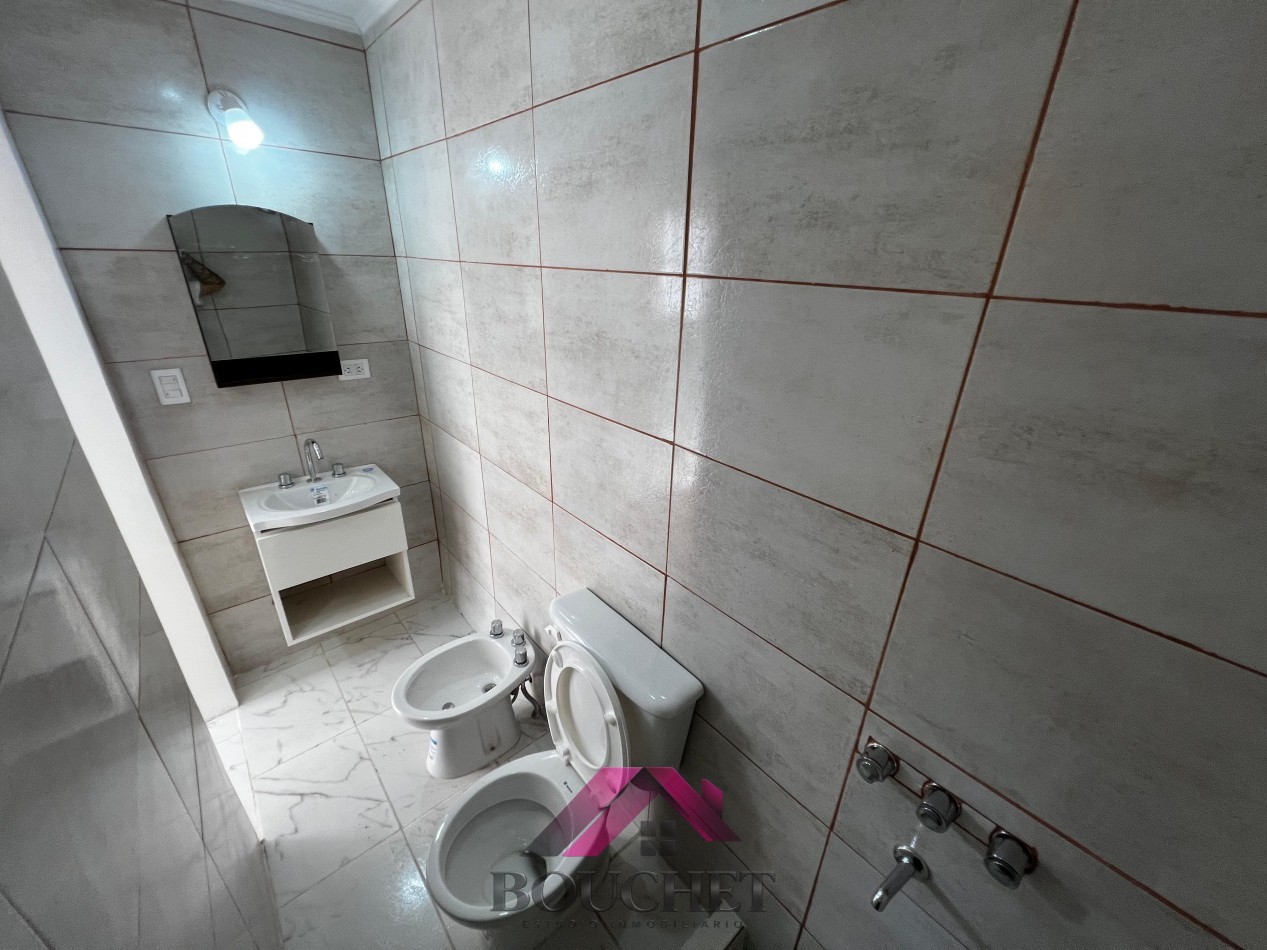 PH 1 AMBIENTE CON PATIO EN VENTA | VILLA LOURDES