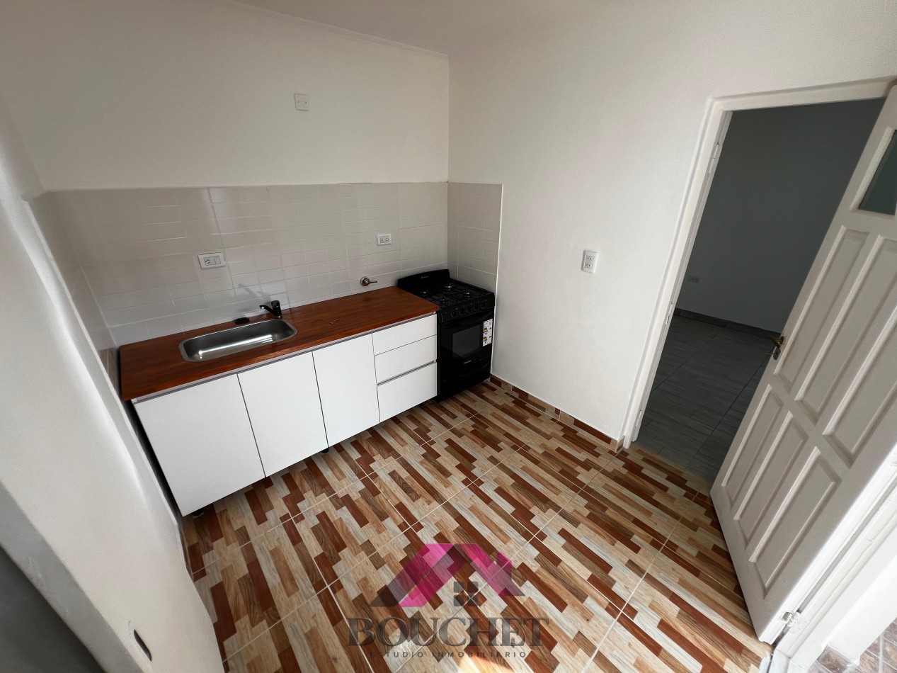 PH 1 AMBIENTE CON PATIO EN VENTA | VILLA LOURDES